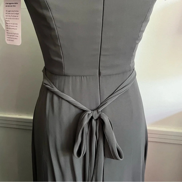 AFTER SIX • NWT FLUTTER SLEEVE FAUX WRAP CHIFFON DRESS IN CAVIAR GRAY - Picture 6 of 9